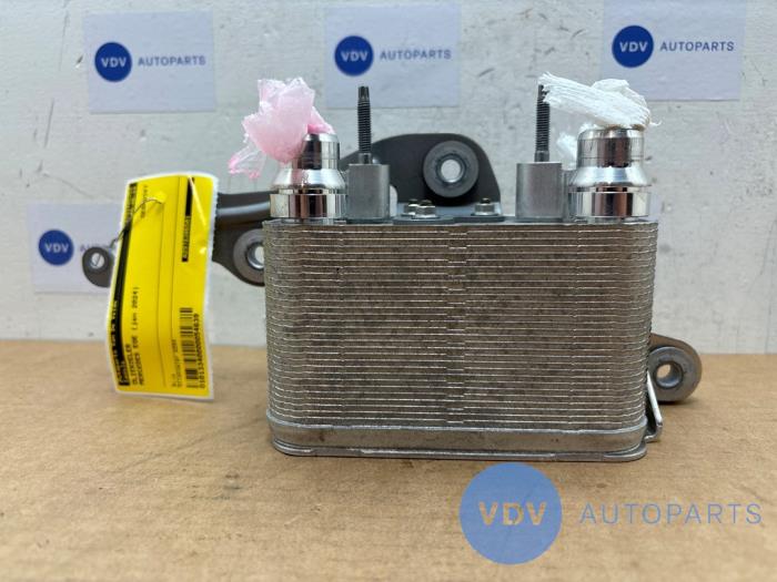 Refroidisseur d'huile Mercedes EQE