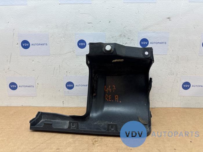 Elément pare-chocs arrière droit Mercedes Vito