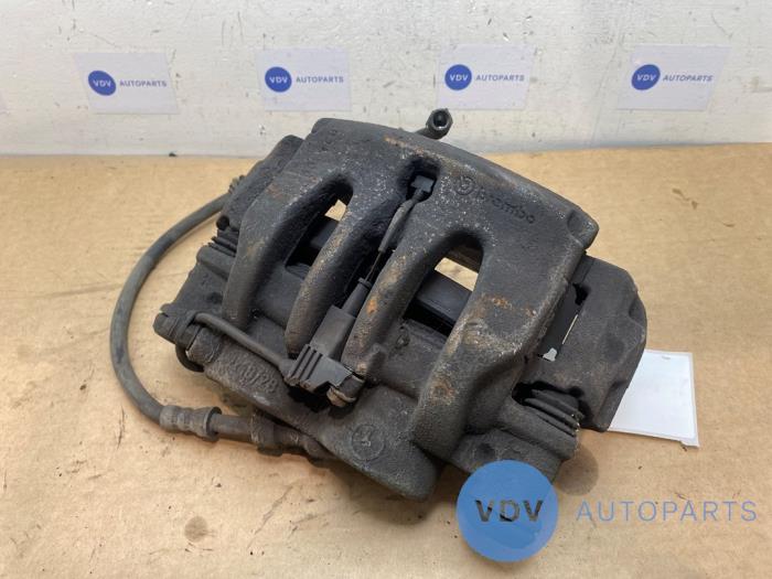 Front brake calliper, right Mercedes Vito