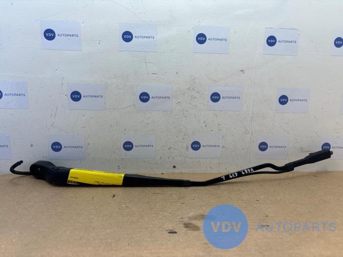 Scheibenwischerarm vorne Mercedes Vito