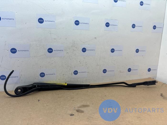 Scheibenwischerarm vorne Mercedes Vito