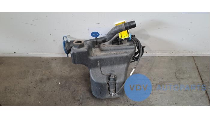 Front windscreen washer reservoir Mercedes Vito