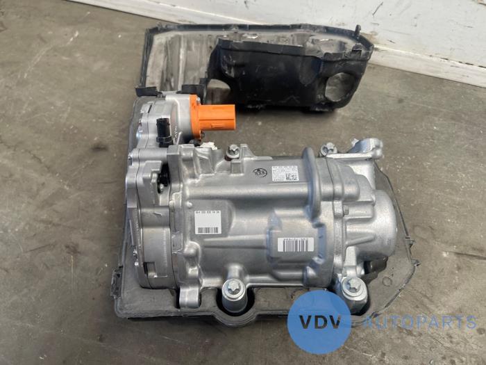 Air conditioning pump Mercedes EQE