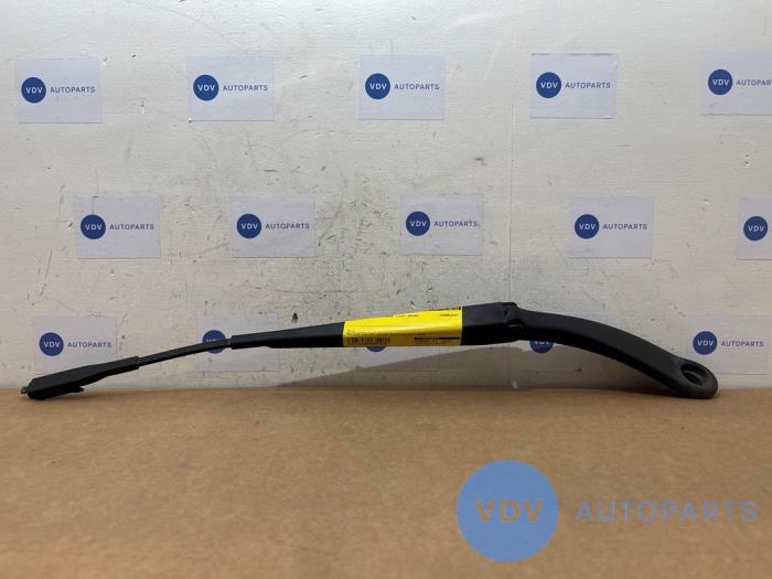 Front wiper arm Mercedes GLA