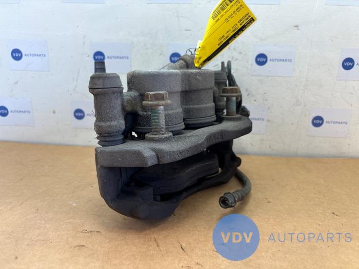 Front brake calliper, left Mercedes Vito