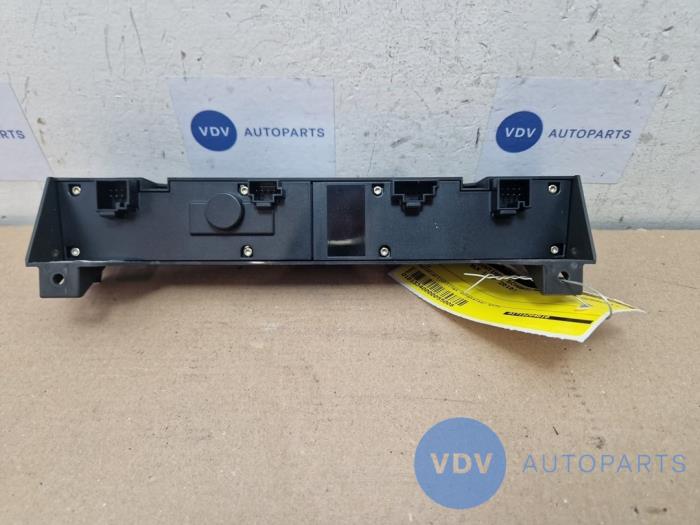 Commutateur éclairage d'urgence Mercedes SLK