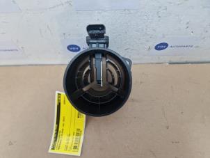 Gebruikte Luchtmassameter Mercedes C (W205) C-180 1.6 CDI BlueTEC, C-180 d 16V Prijs € 42,35 Inclusief btw aangeboden door Autoparts Van De Velde