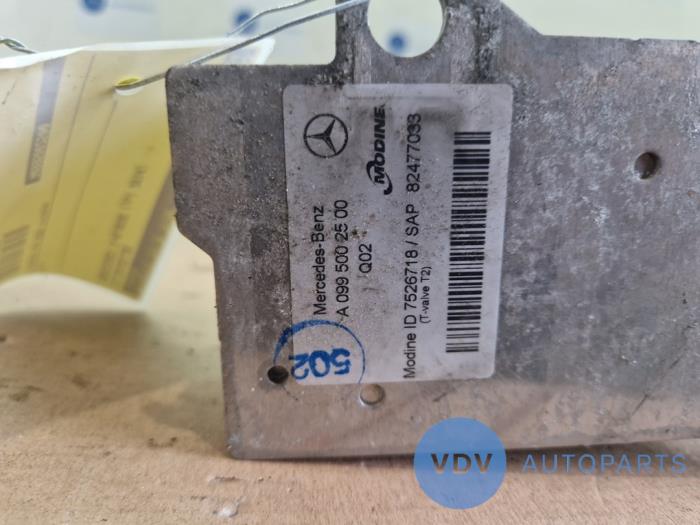 Oil cooler Mercedes C-Klasse