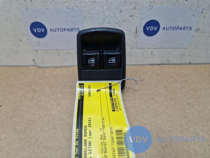Multi-functional window switch Mercedes Citan