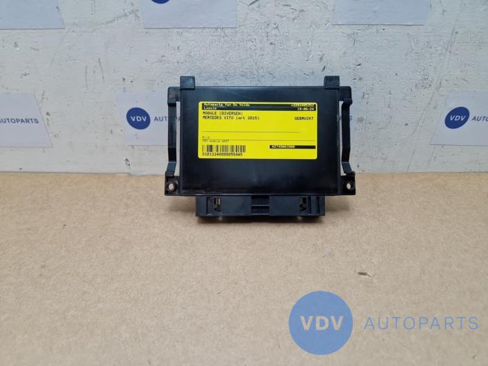 Module (divers) Mercedes Vito
