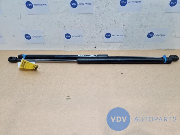 Set of tailgate gas struts Mercedes Vito