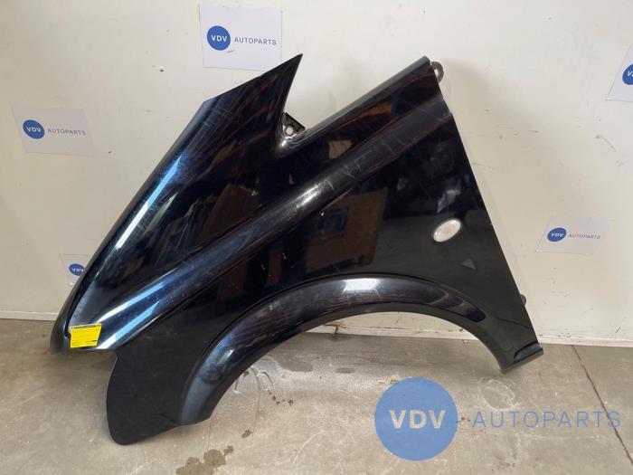 Scherm links-voor Mercedes Vito