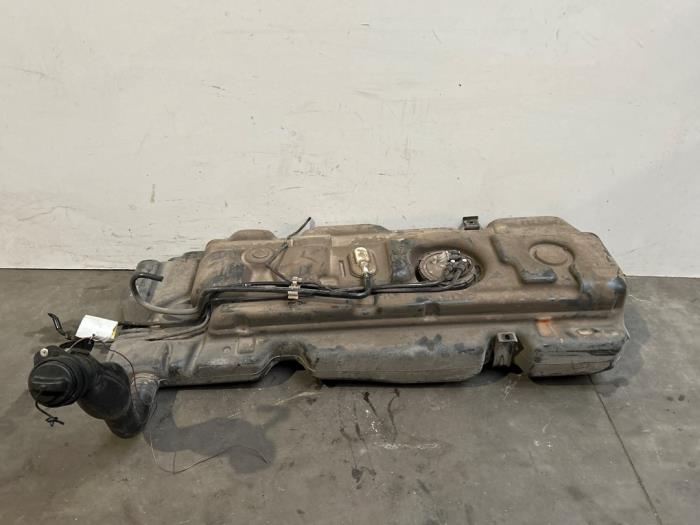 Tank Mercedes Vito