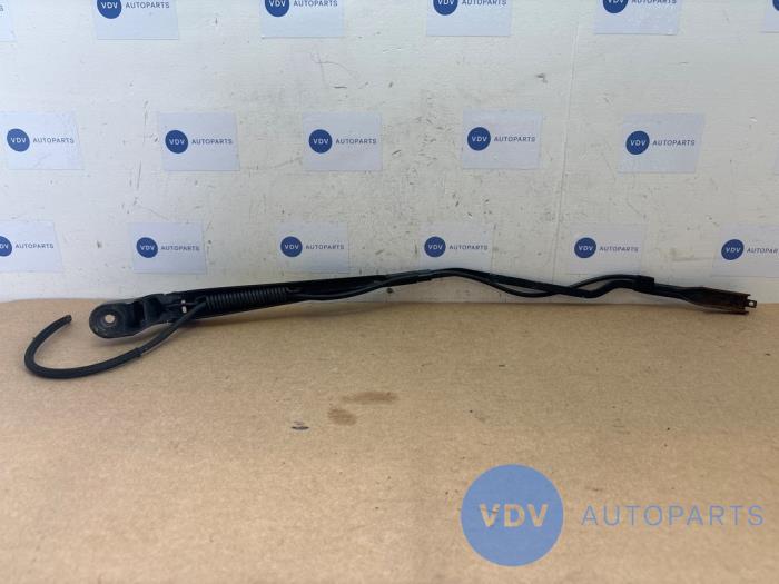 Scheibenwischerarm vorne Mercedes Vito