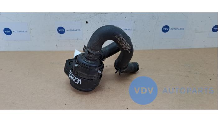 Pompe à eau Mercedes Vito