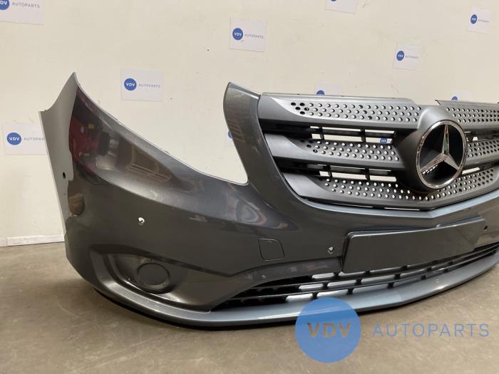 Pare-chocs avant Mercedes Vito