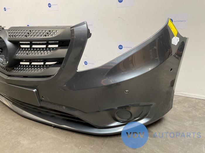 Pare-chocs avant Mercedes Vito