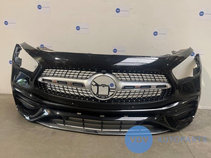 Zderzak przedni Mercedes GLA