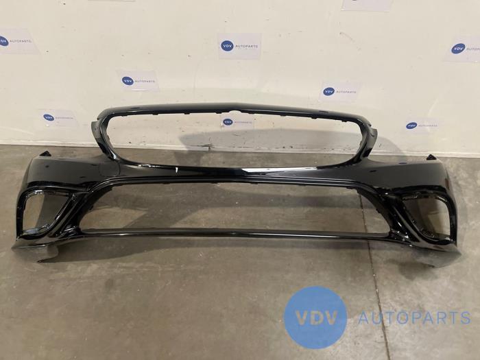 Zderzak przedni Mercedes C-Klasse