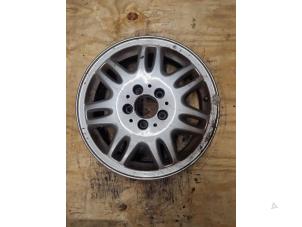 Gebruikte Velg Mercedes Vito (639.6) 2.2 113 CDI 16V 4x4 Euro 5 Prijs € 48,40 Inclusief btw aangeboden door Autoparts Van De Velde