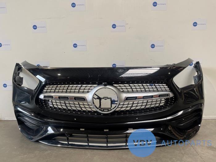 Zderzak przedni Mercedes GLA