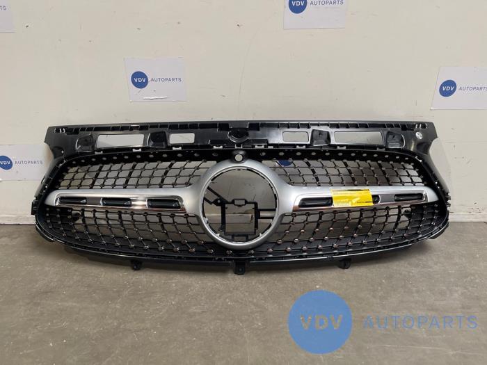 Grille Mercedes GLA-Klasse