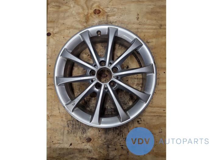 Llanta Mercedes A-Klasse