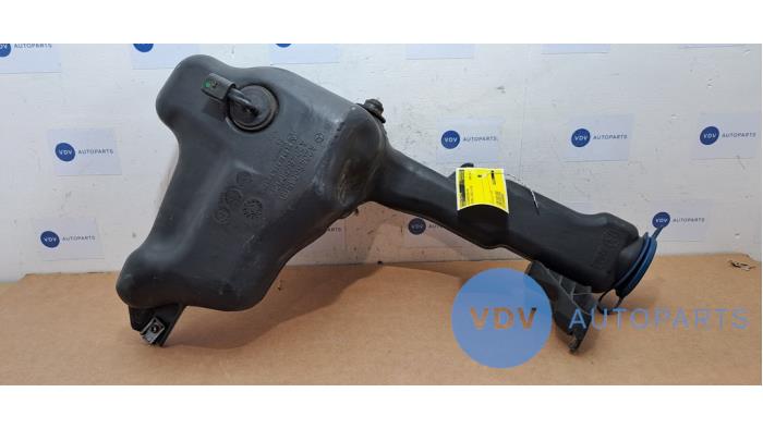 Front windscreen washer reservoir Mercedes C-Klasse