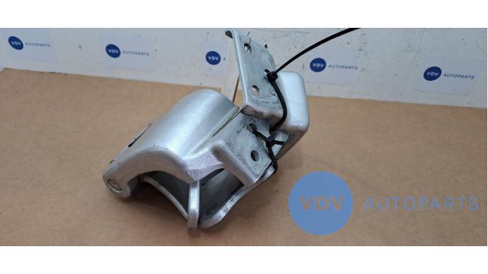 Charnière porte arrière droite Mercedes Sprinter