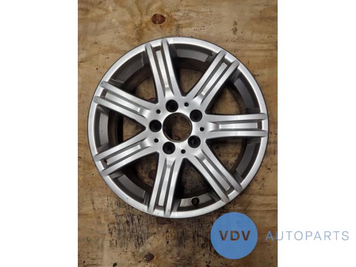 Obrecz Mercedes E-Klasse