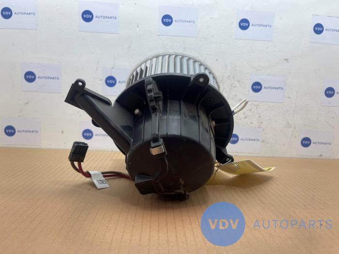 Heating and ventilation fan motor Mercedes V-Klasse