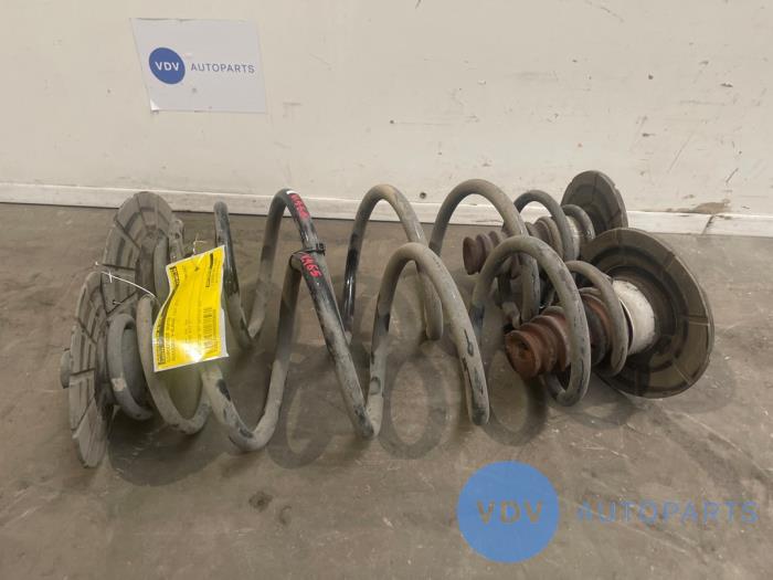 Rear coil spring Mercedes V-Klasse