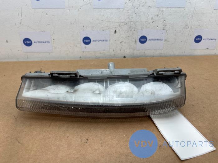 Veilleuse droite Mercedes E-Klasse