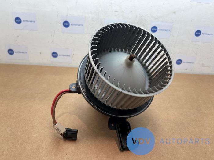 Heating and ventilation fan motor Mercedes Vito