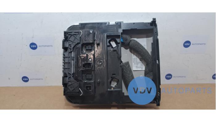 Eclairage intérieur avant Mercedes Vito