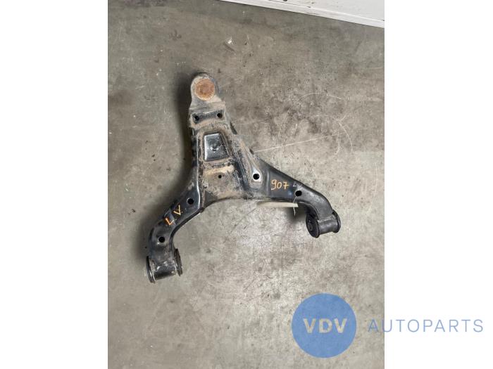 Wahacz zawieszenia lewy przód Mercedes Sprinter