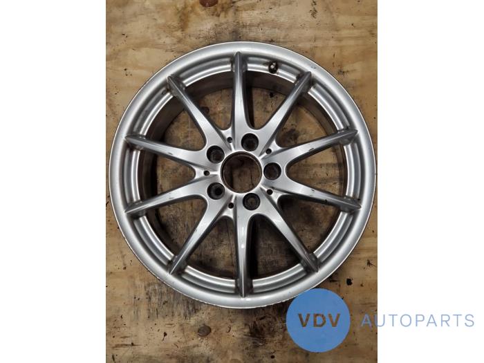 Obrecz Mercedes B-Klasse