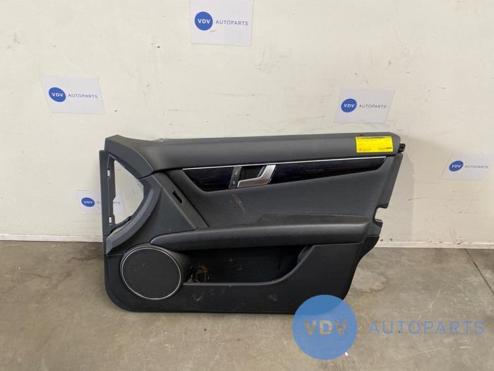 Türverkleidung 4-türig rechts vorne Mercedes C-Klasse