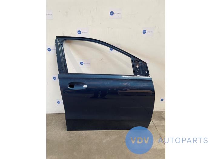 Portière 4portes avant droite Mercedes B-Klasse