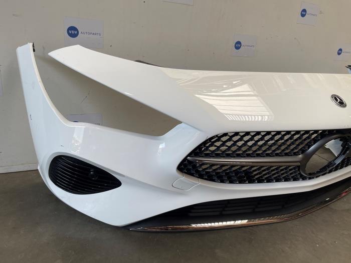 Pare-chocs avant Mercedes CLA