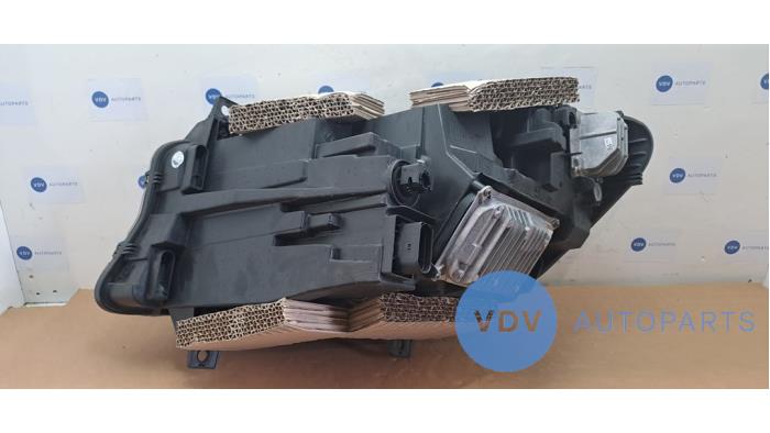 Phare droit Mercedes Sprinter