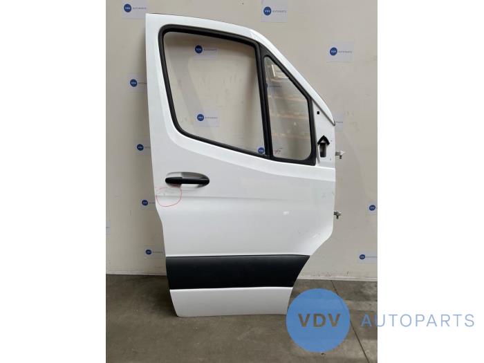 Front door 4-door, right Mercedes Sprinter