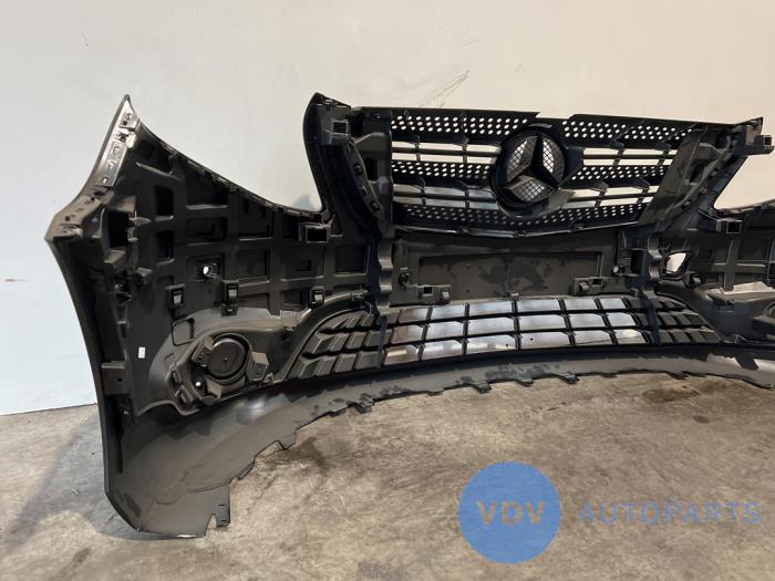 Pare-chocs avant Mercedes Vito