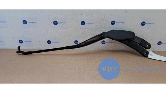 Front wiper arm Mercedes E-Klasse