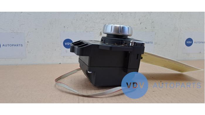 Commande ordinateur de bord Mercedes E-Klasse