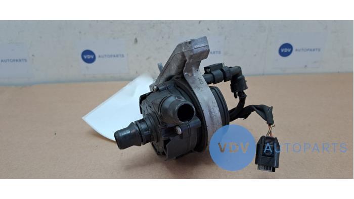 Bomba de agua Mercedes E-Klasse