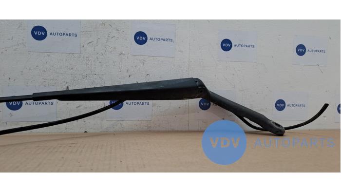 Scheibenwischerarm vorne Mercedes Sprinter