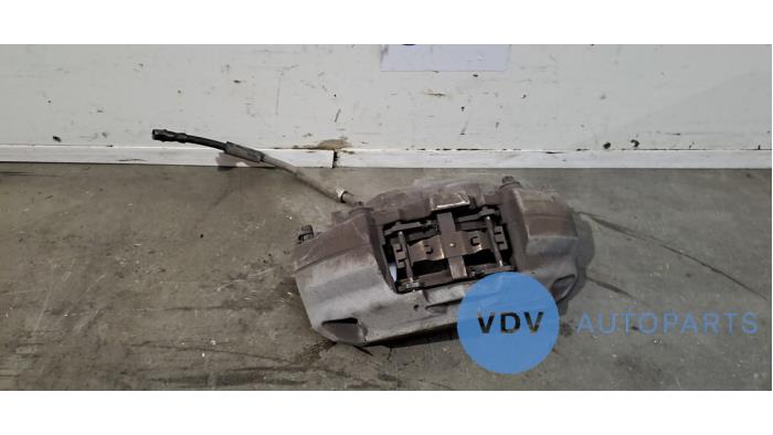 Front brake calliper, left Mercedes E-Klasse