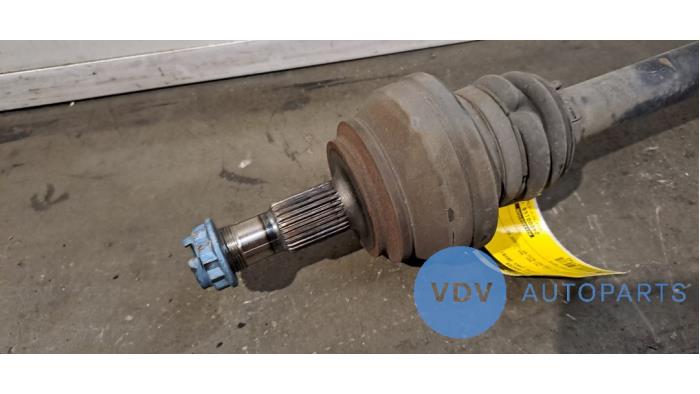 Os napedowa lewy tyl Mercedes E-Klasse