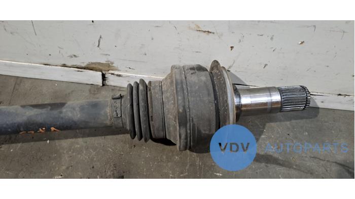 Os napedowa lewy tyl Mercedes E-Klasse